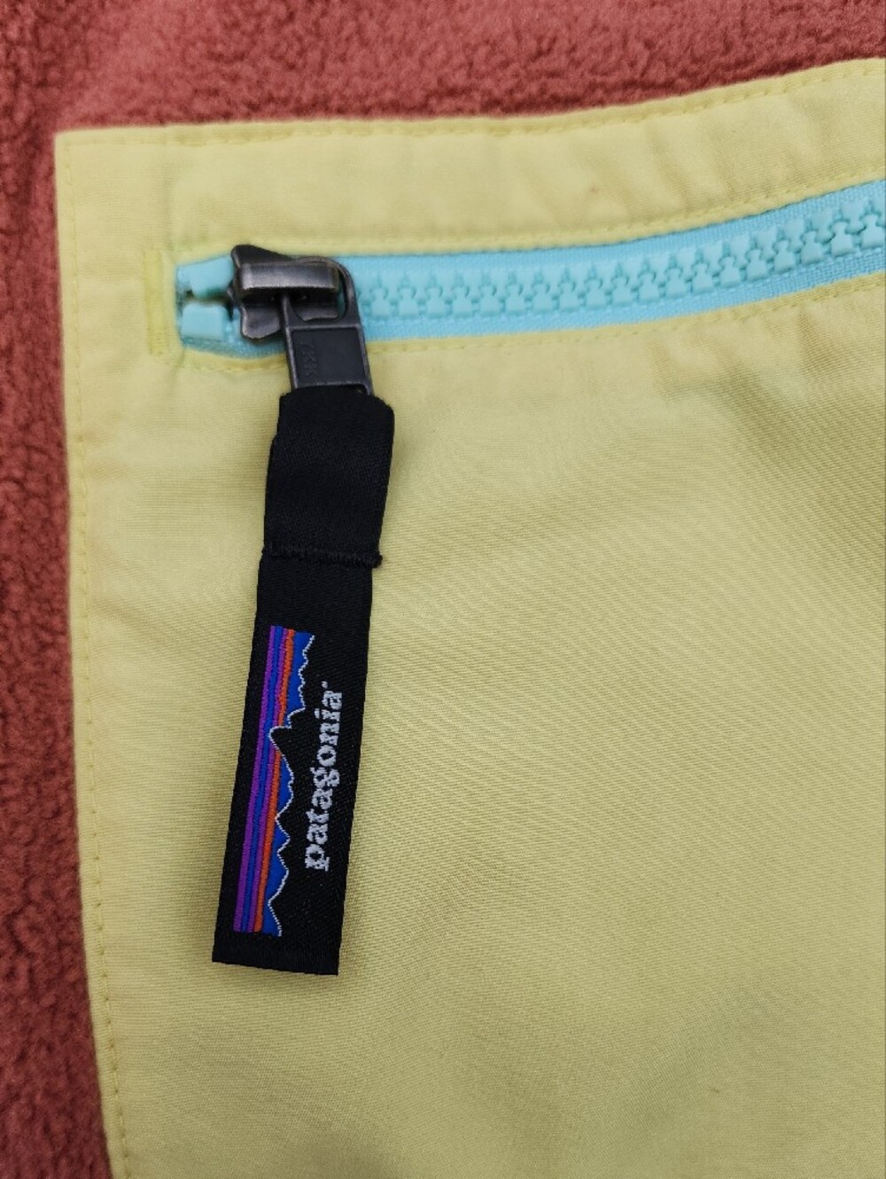 Patagonia Synchilla Colorblock Jacket Youth XL Size (14) - Picture 3 of 13